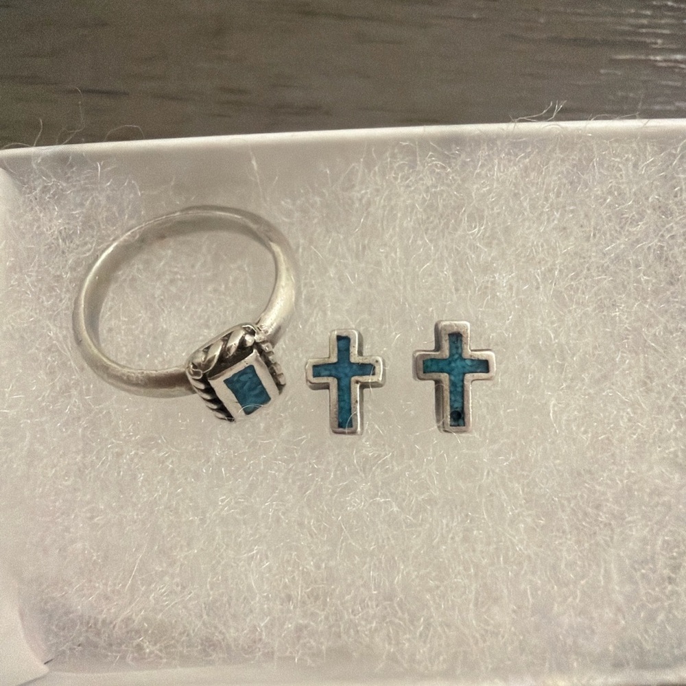 🌵✨ VINTAGE 1980 Sterling Silver Turquoise Cross Set – Ring Sz 4 + Stud Earrings - Picture 9 of 13
